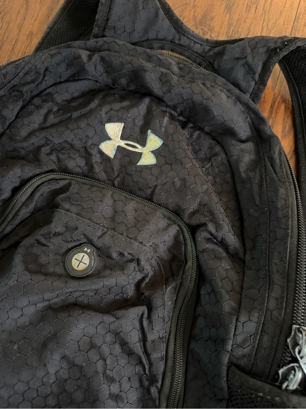 Under Armour Backpack - Picture 4 of 4